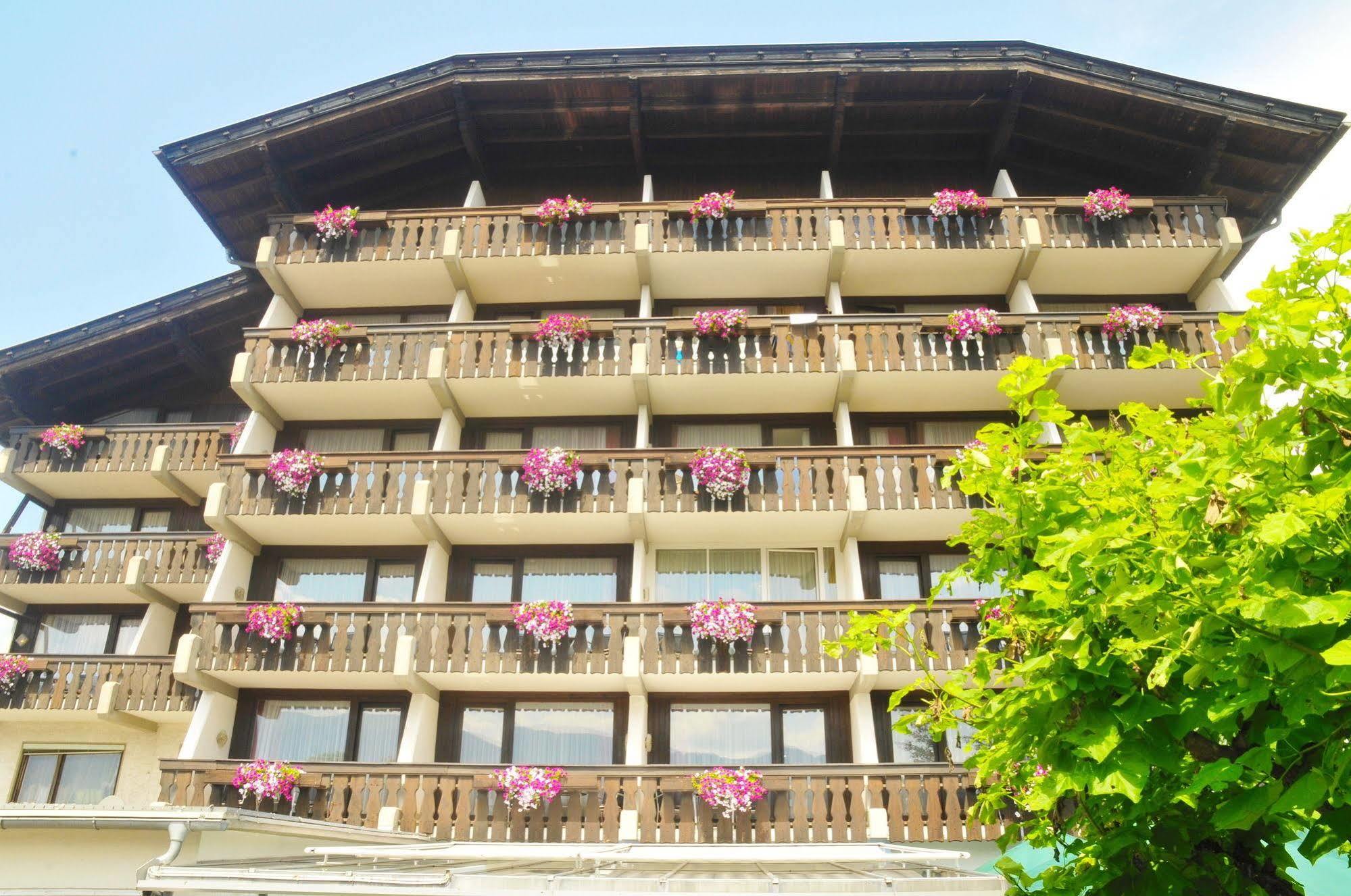 Hotel Bellevue Seeboden Kültér fotó