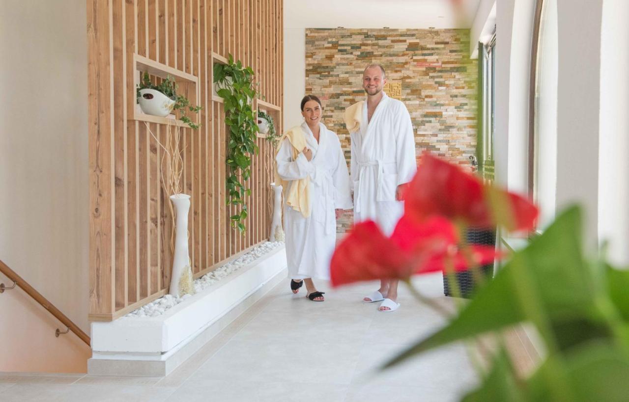 Hotel Bellevue Seeboden Kültér fotó